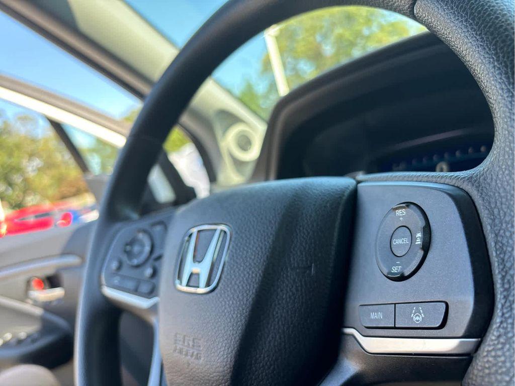 used 2021 Honda Pilot car, priced at $21,395