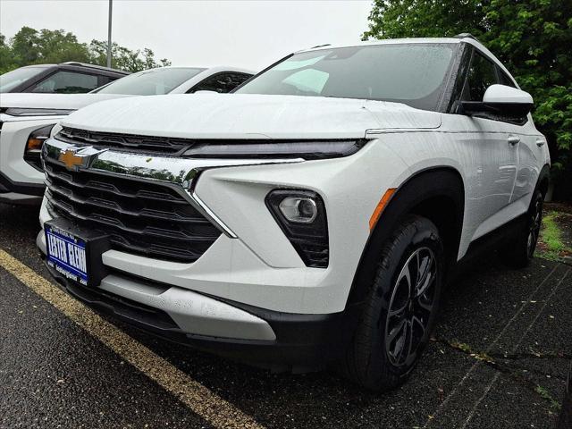 new 2026 Chevrolet TrailBlazer car, priced at $28,435