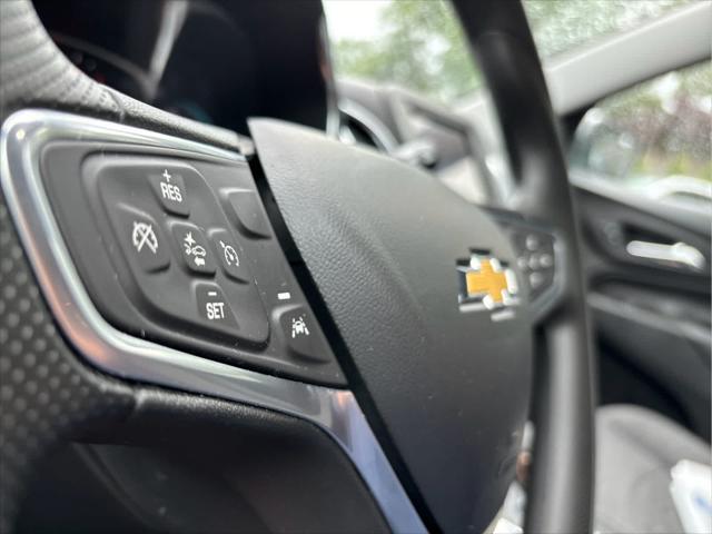 used 2022 Chevrolet Equinox car, priced at $23,499