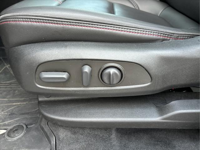 used 2023 Chevrolet Traverse car, priced at $43,937