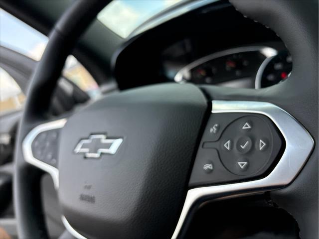 used 2023 Chevrolet Traverse car, priced at $43,937