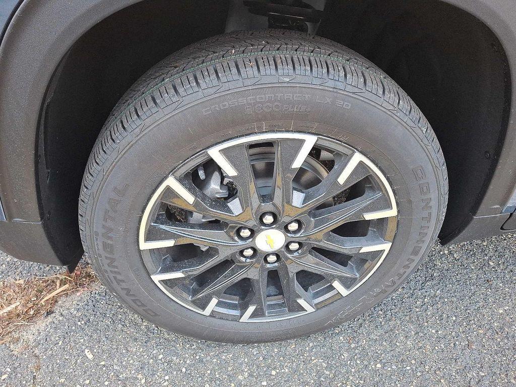 new 2026 Chevrolet Traverse car, priced at $46,708