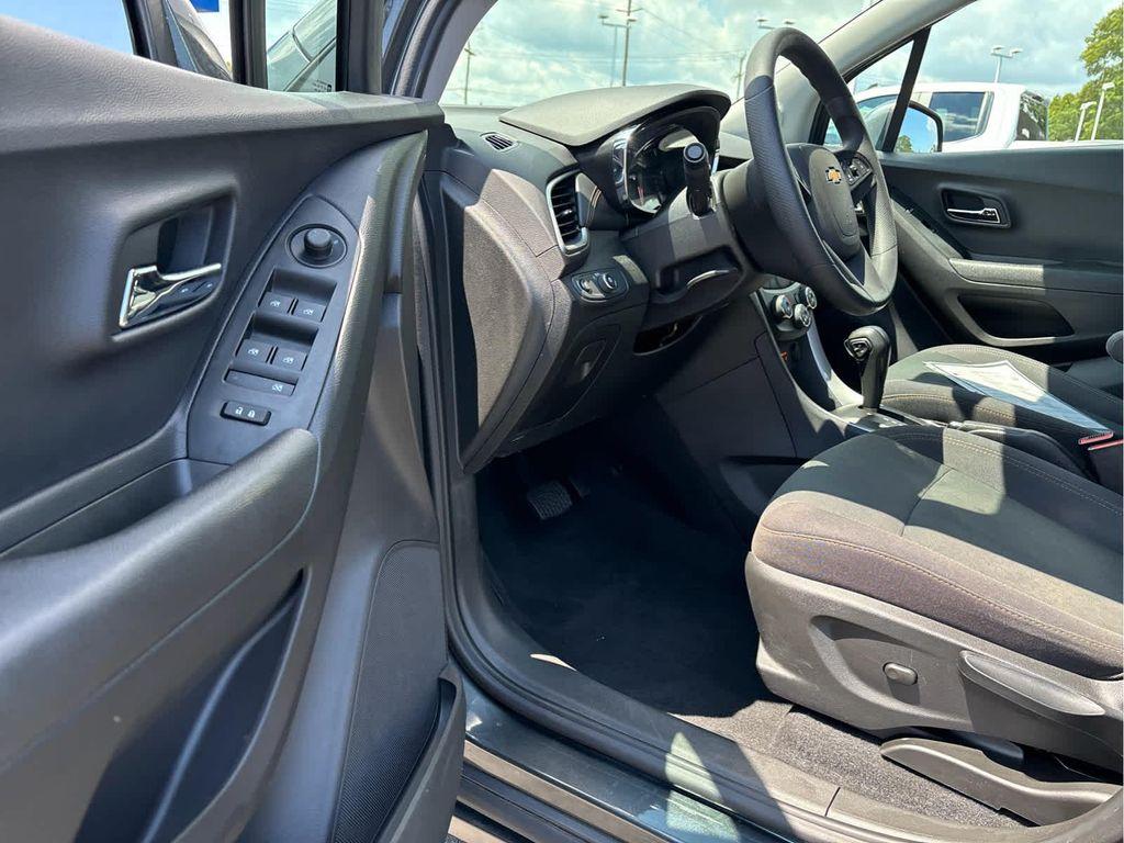 used 2019 Chevrolet Trax car, priced at $15,990