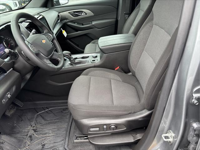 used 2023 Chevrolet Traverse car, priced at $31,933