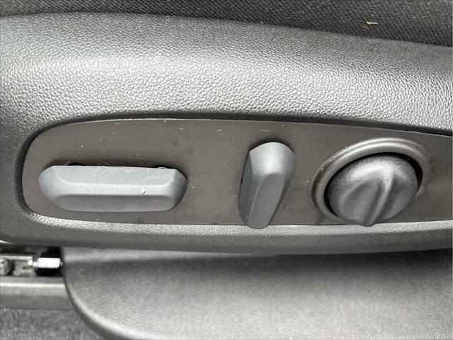 used 2023 Chevrolet Traverse car, priced at $31,933