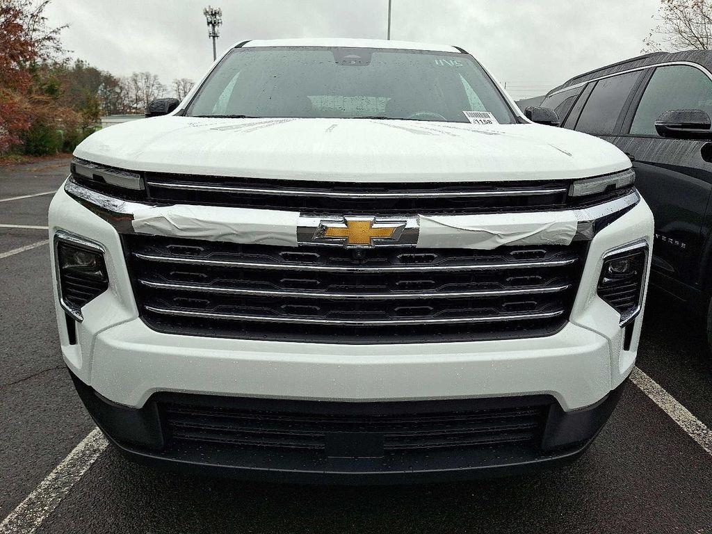 new 2026 Chevrolet Traverse car, priced at $43,208