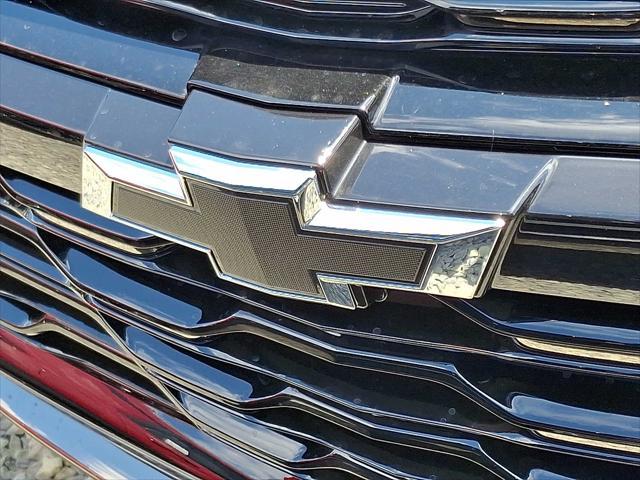 new 2025 Chevrolet Trax car, priced at $27,612