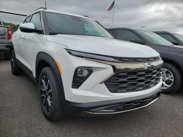 new 2025 Chevrolet TrailBlazer car, priced at $34,520