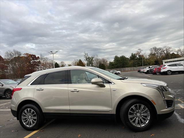 used 2017 Cadillac XT5 car, priced at $22,884