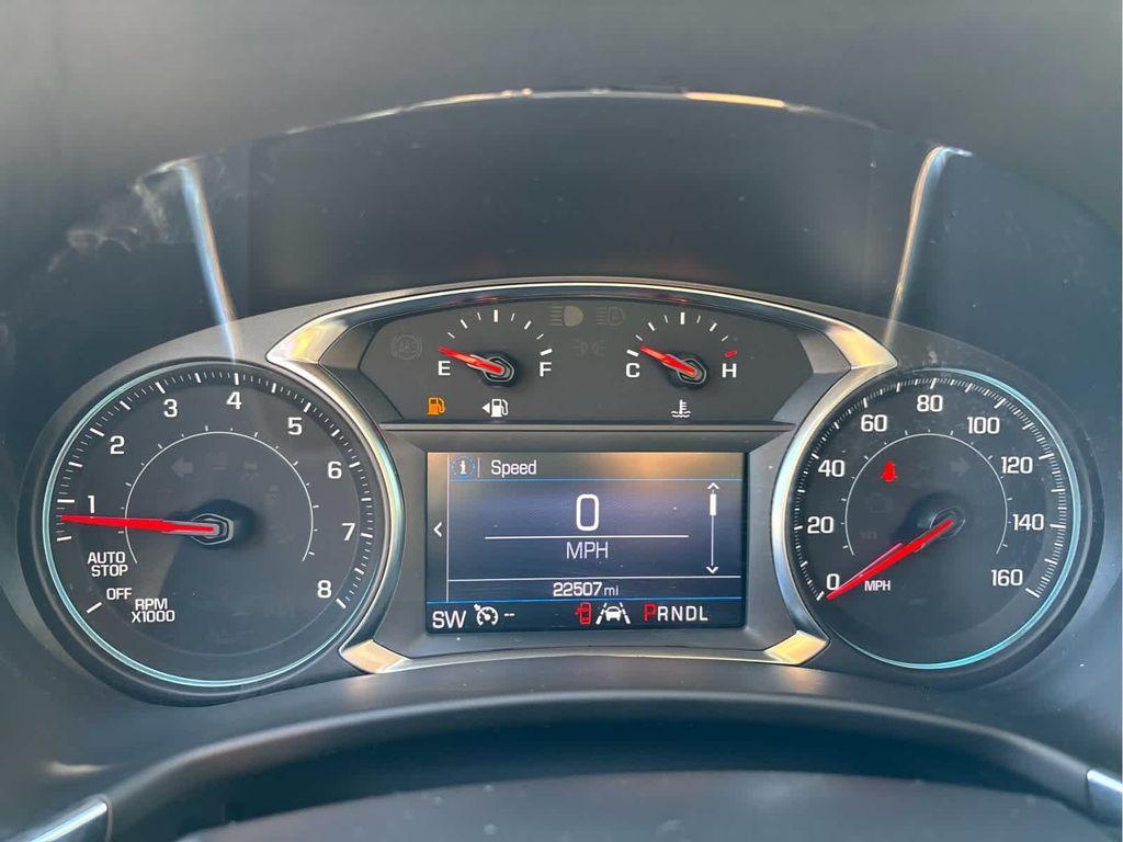 used 2022 Chevrolet Equinox car, priced at $23,937