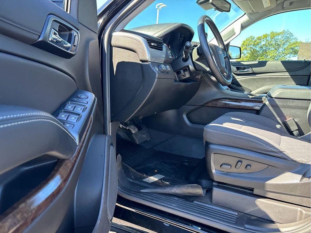 used 2020 Chevrolet Suburban car, priced at $35,637