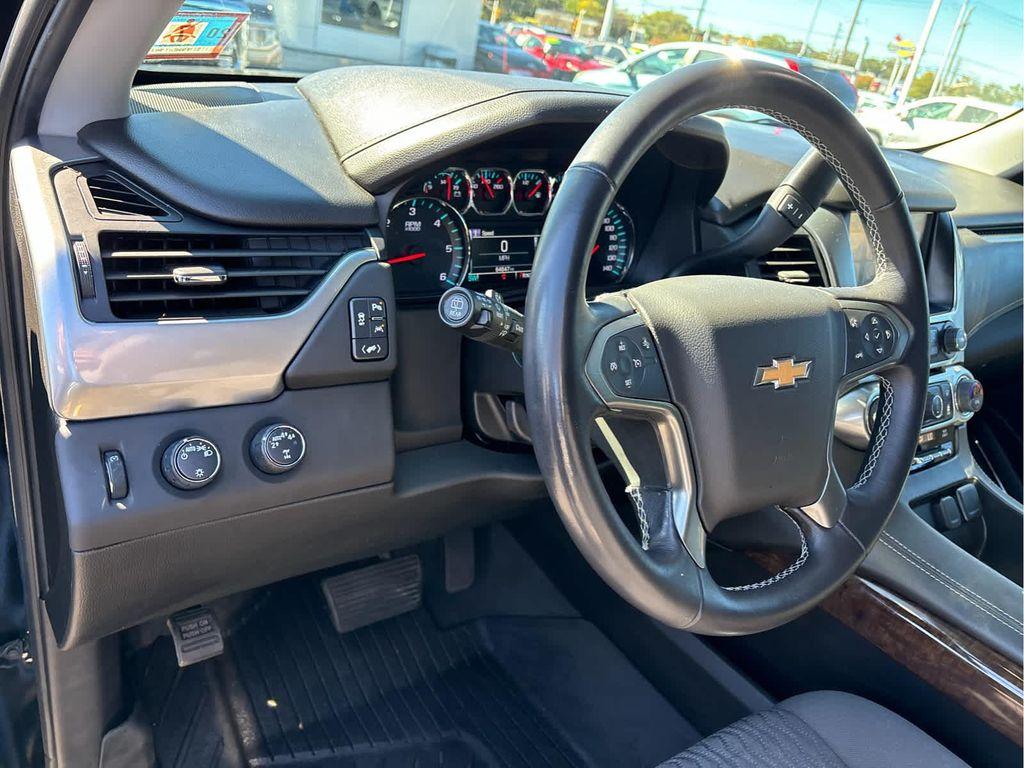 used 2020 Chevrolet Suburban car, priced at $35,637