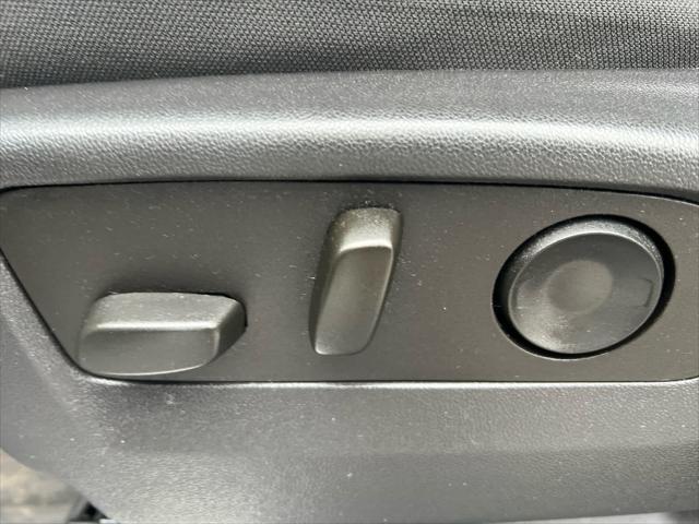 used 2022 Chevrolet Silverado 1500 car, priced at $49,984