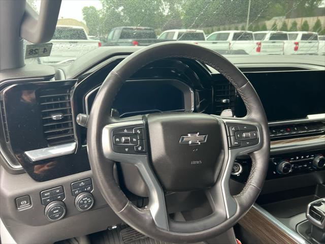 used 2022 Chevrolet Silverado 1500 car, priced at $49,984