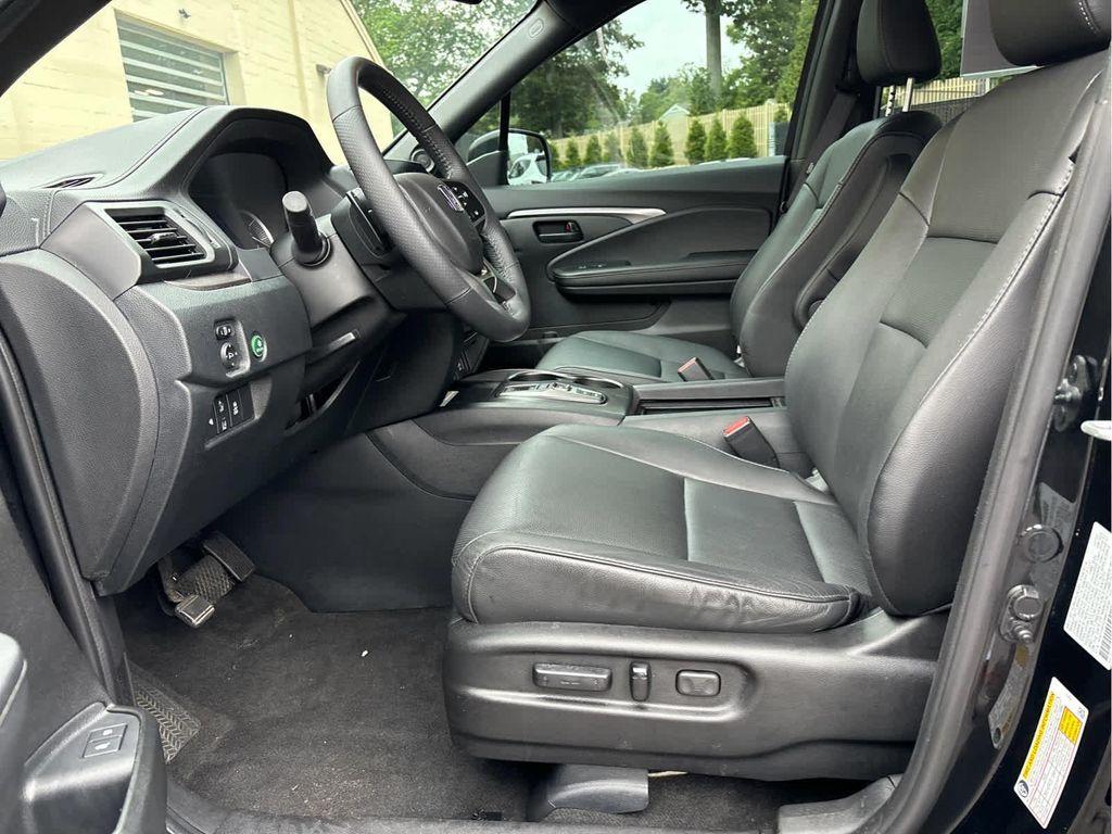 used 2022 Honda Passport car, priced at $32,995