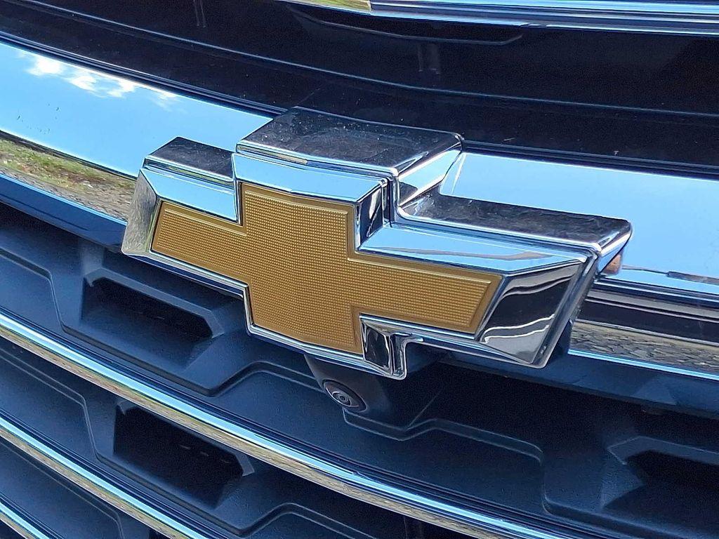 new 2026 Chevrolet Traverse car, priced at $45,408