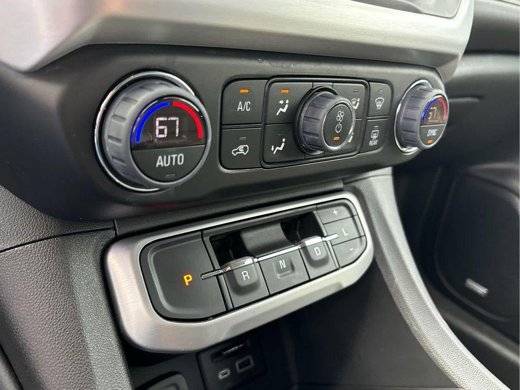 used 2023 GMC Acadia car, priced at $34,997