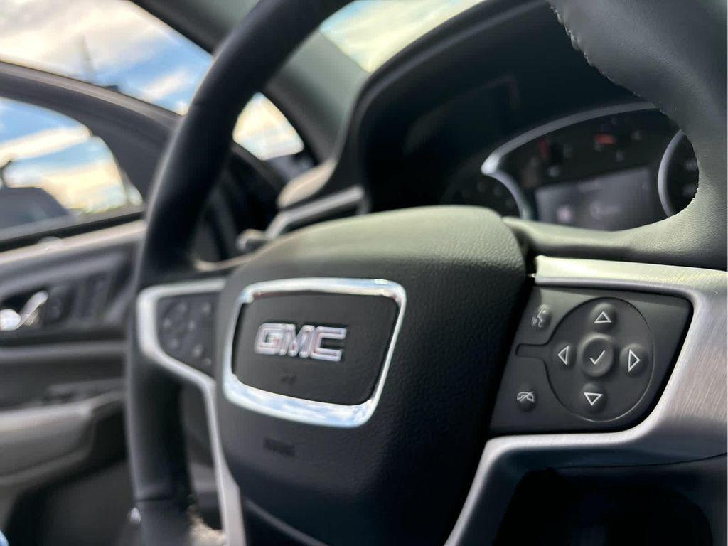 used 2023 GMC Acadia car, priced at $34,997