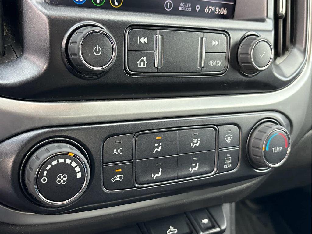 used 2022 Chevrolet Colorado car, priced at $31,637