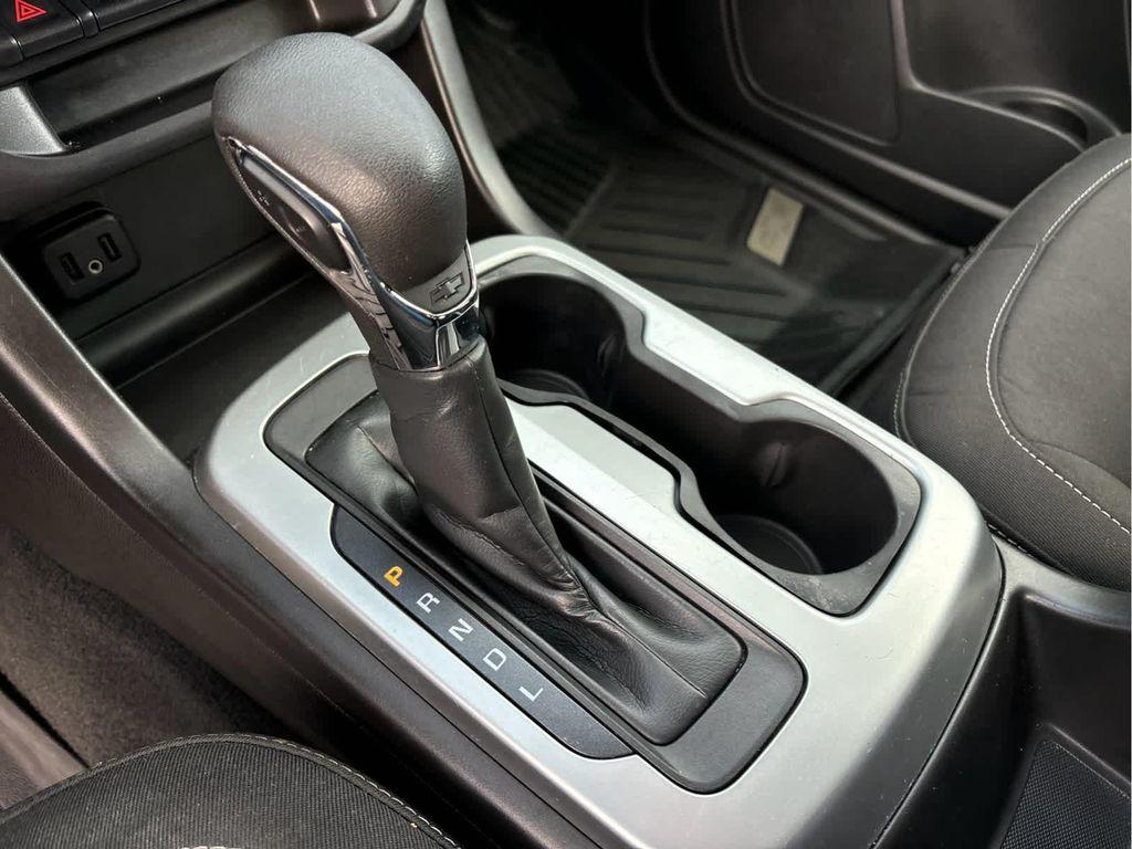used 2022 Chevrolet Colorado car, priced at $31,637