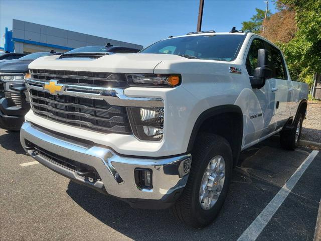 new 2024 Chevrolet Silverado 3500 car, priced at $72,033