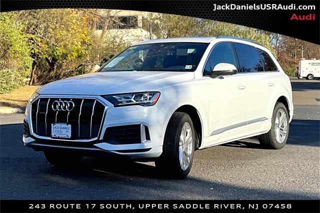 used 2024 Audi Q7 car, priced at $54,242