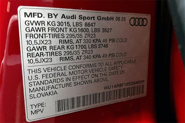 new 2025 Audi RS Q8 car, priced at $154,600