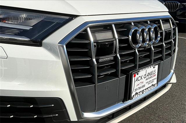 used 2022 Audi Q7 car, priced at $36,499