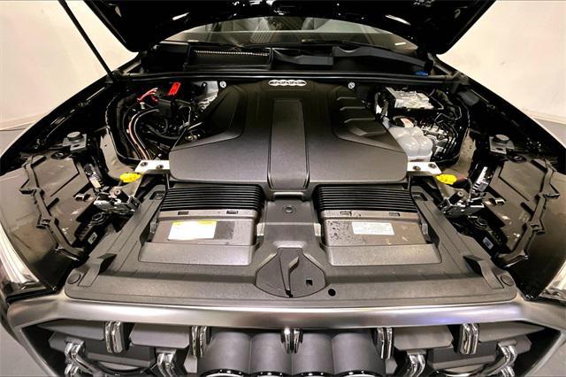 used 2025 Audi Q7 car, priced at $51,999