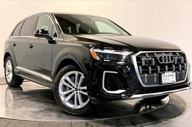 used 2025 Audi Q7 car, priced at $54,999