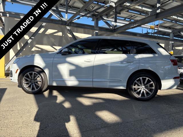 used 2019 Audi Q7 car, priced at $19,899