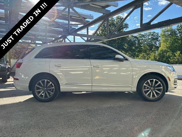 used 2019 Audi Q7 car, priced at $19,899