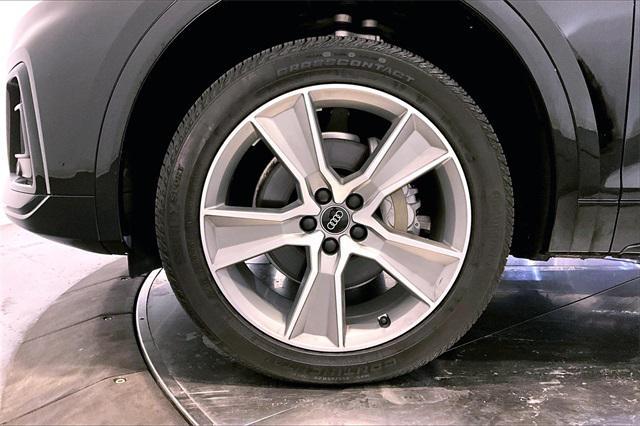 used 2025 Audi Q5 car, priced at $42,999