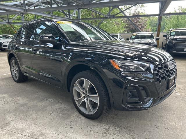 used 2025 Audi Q5 car, priced at $46,999
