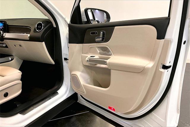 used 2021 Mercedes-Benz GLB 250 car, priced at $28,999