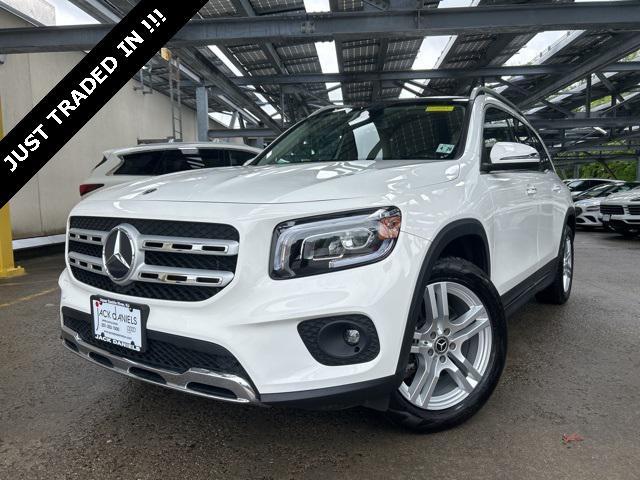 used 2021 Mercedes-Benz GLB 250 car, priced at $30,275