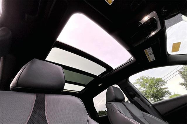 used 2022 Acura RDX car, priced at $38,499