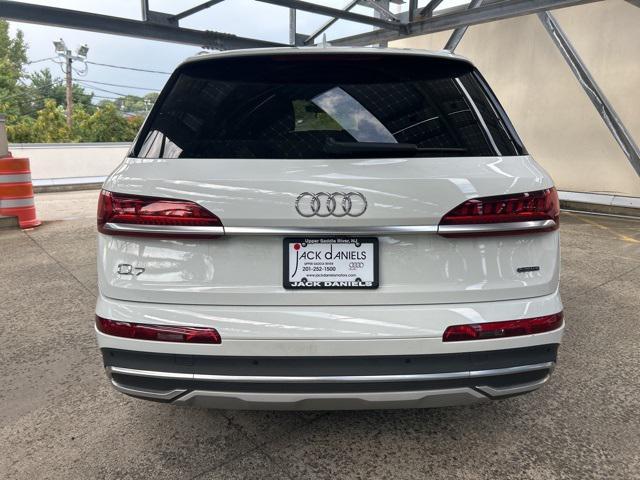 used 2022 Audi Q7 car, priced at $39,555