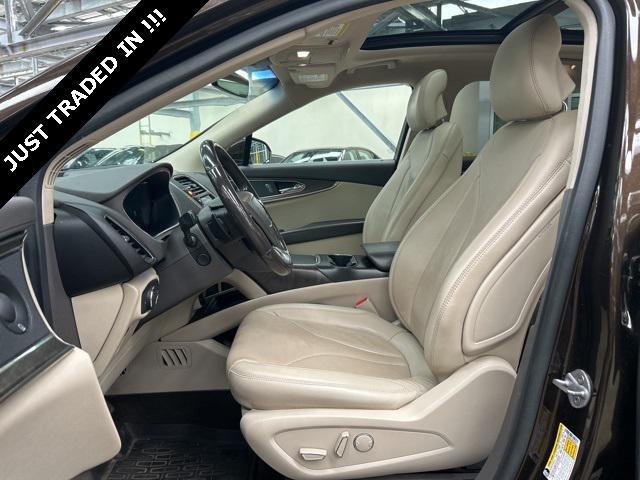 used 2019 Lincoln Nautilus car, priced at $19,490