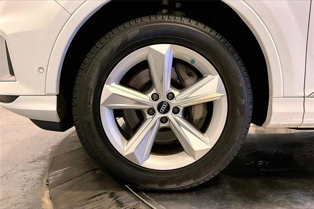 used 2022 Audi Q7 car, priced at $33,499