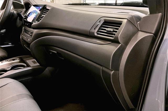 used 2022 Honda Passport car, priced at $32,497
