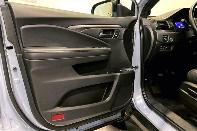 used 2022 Honda Passport car, priced at $32,497