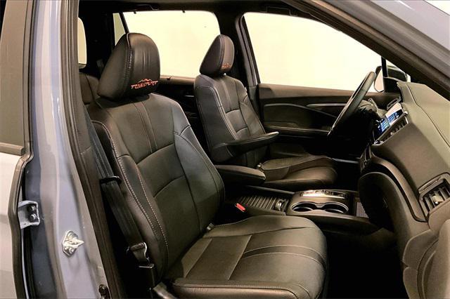 used 2022 Honda Passport car, priced at $32,497