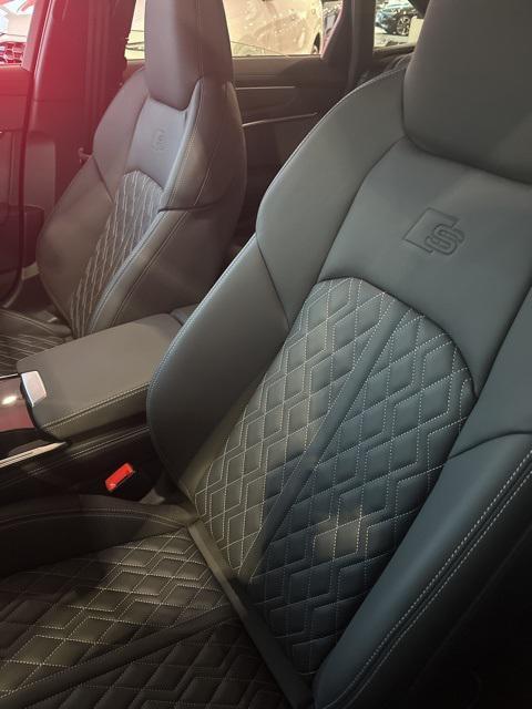 new 2025 Audi S6 car, priced at $86,840