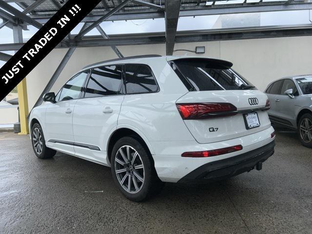 used 2022 Audi Q7 car, priced at $44,387