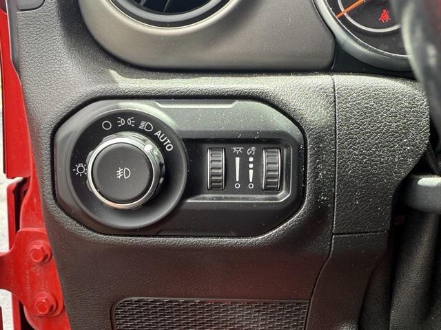 used 2020 Jeep Wrangler Unlimited car, priced at $23,607