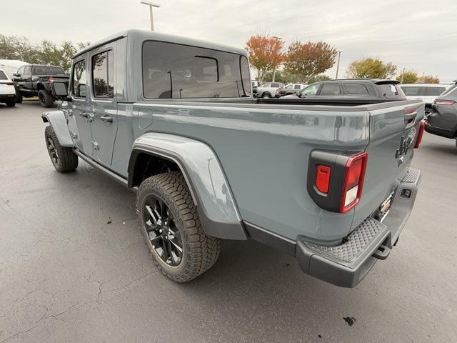 new 2025 Jeep Gladiator car, priced at $40,335