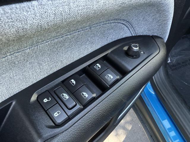 used 2022 Jeep Compass car, priced at $20,000