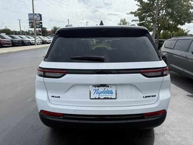 new 2025 Jeep Grand Cherokee car, priced at $45,988