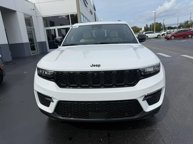 new 2025 Jeep Grand Cherokee car, priced at $45,988